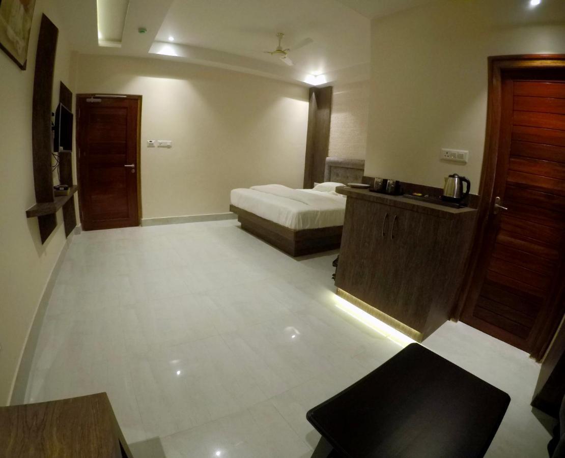 Hotel Serene Palace Port Blair Exterior foto