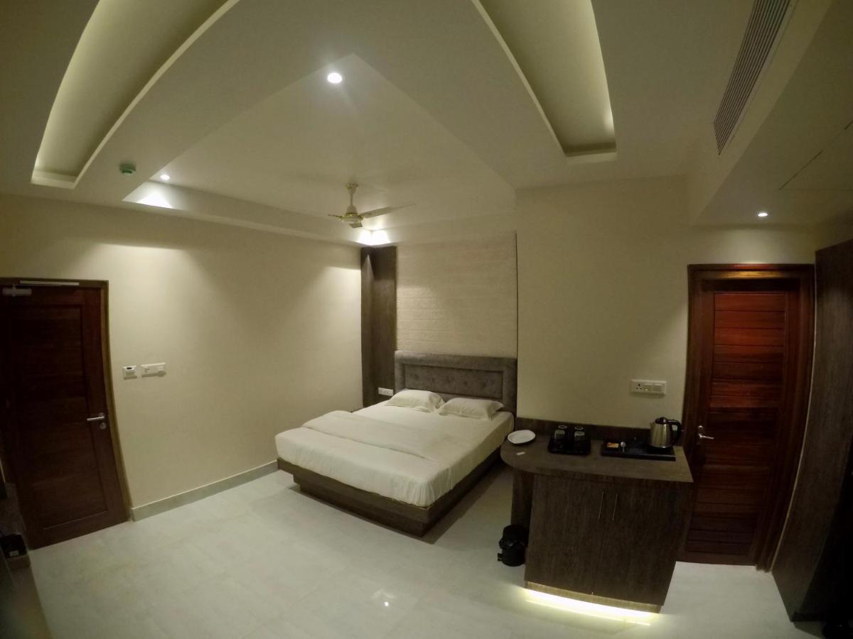 Hotel Serene Palace Port Blair Exterior foto